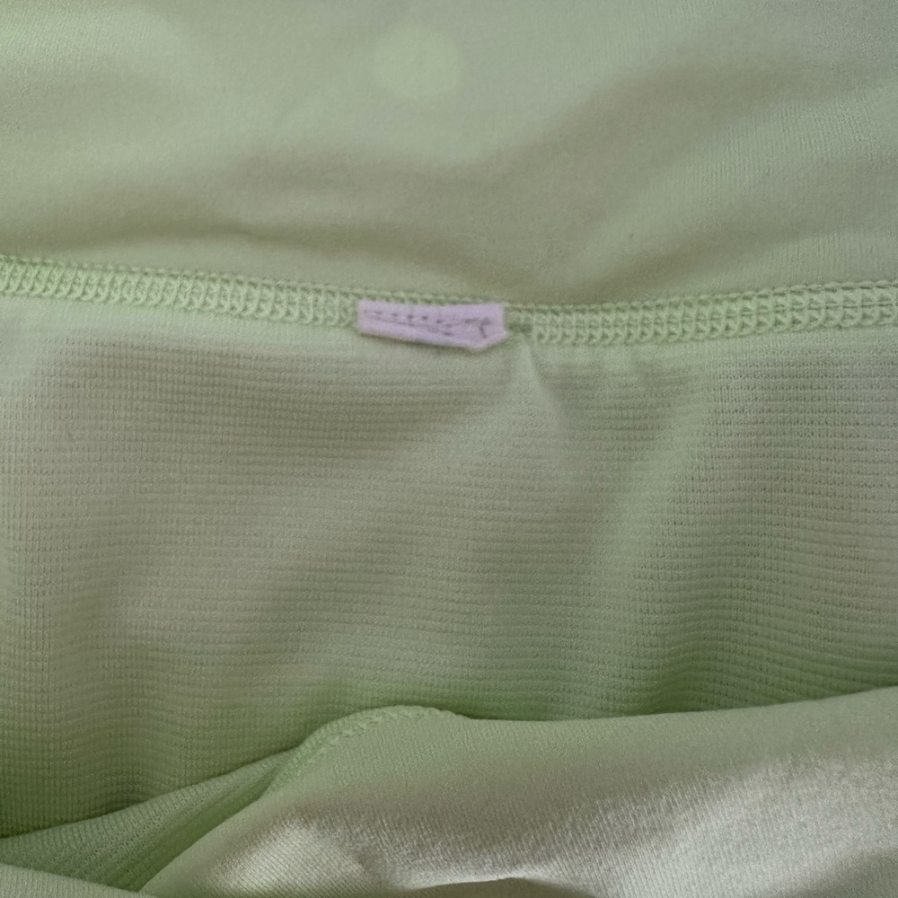 Neon yellow/green Lululemon speed up shorts lined sz 6 - Picture 8 of 9